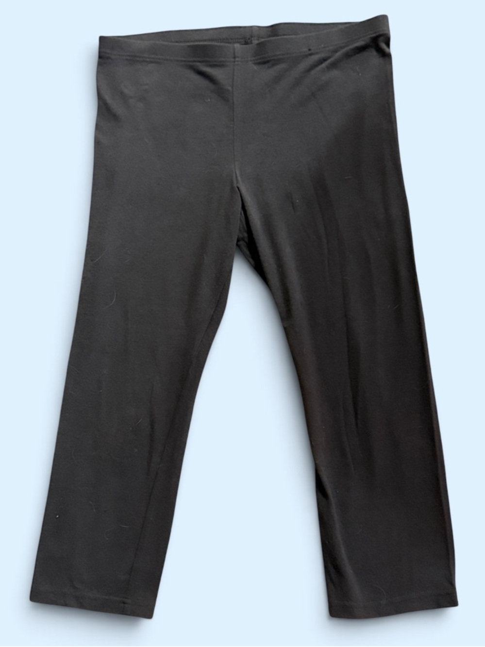 New York & Company Women’s Comfort Zone Capri Leggings!